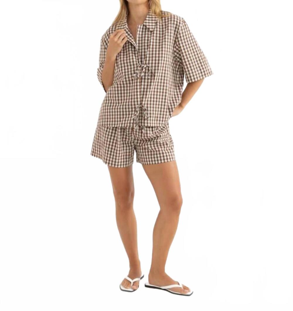 NEW RHYTHM. birdie gingham tie front top in brown / ivory